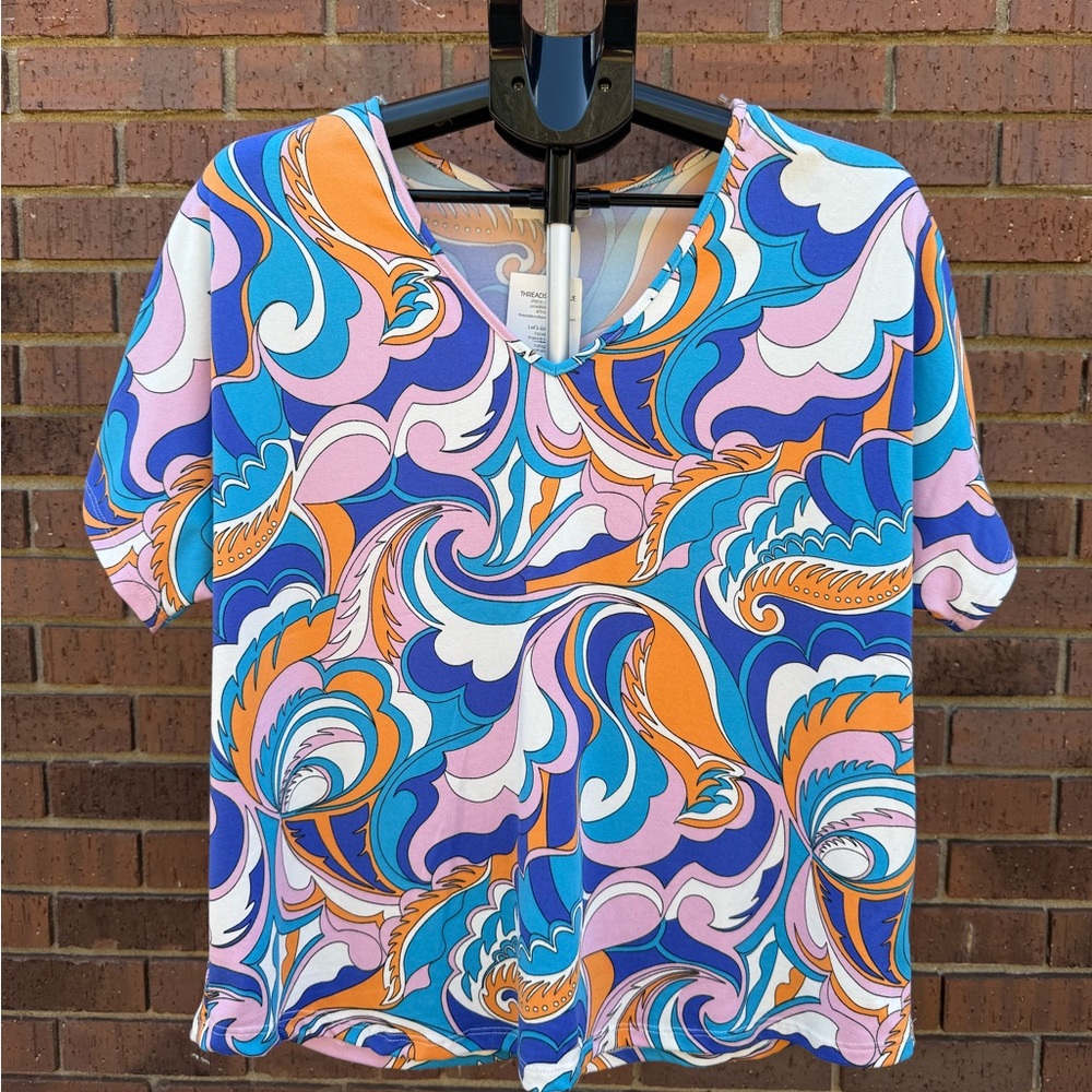 Entro USA Abstract V-Neck Top Multi-Color Short Sleeve Womens Size Small Relaxed
